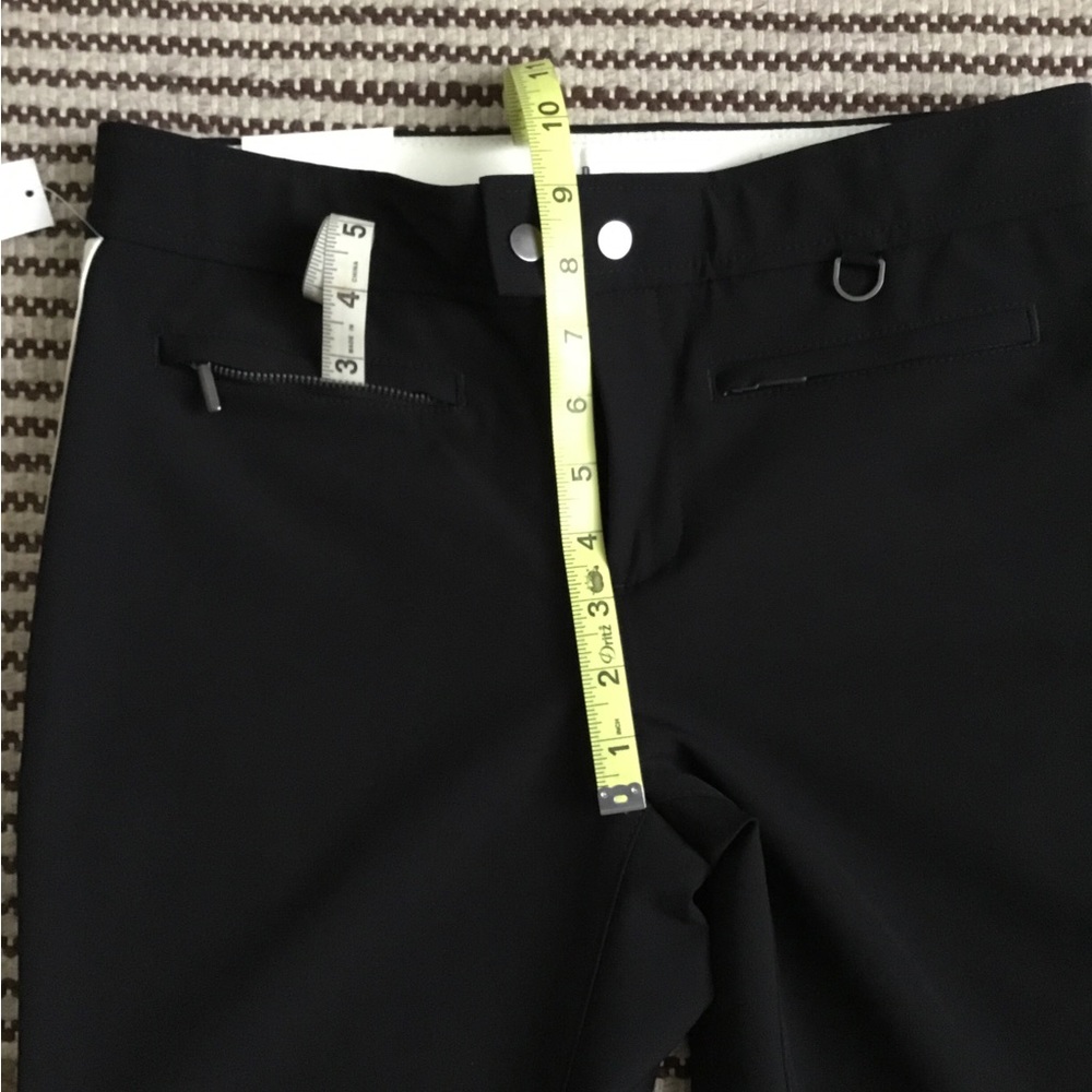 GAP - Picture 15 of 16